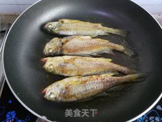 Braised Small Yellow Croaker recipe