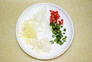 Spicy Fried Small Flower Clams recipe
