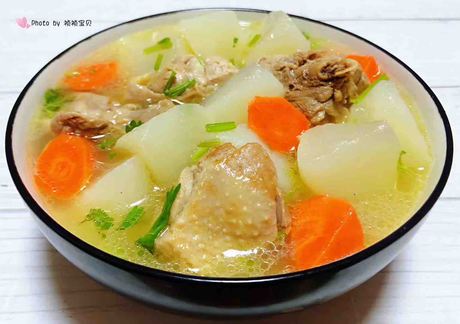 Duck Leg Stewed with White Radish recipe