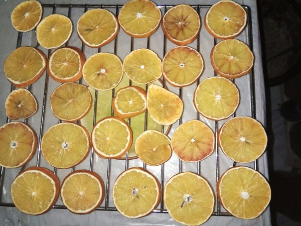 Fruit Tea with Dried Oranges and Dried Lemons recipe