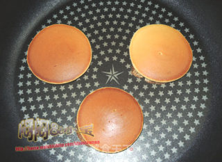 Doraemon and Doraemon’s Favorite ---- Dorayaki (red Bean Paste) recipe