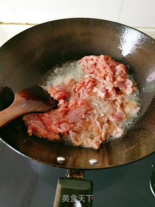 Stir-fried Beef with Green Pepper recipe