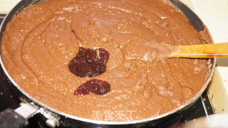 Moon Cake with Red Bean Paste and Rose Filling recipe