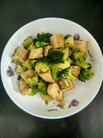 Fried Gluten with Broccoli recipe