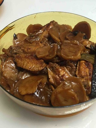 Chicken Wings Stewed with Dried Potatoes
