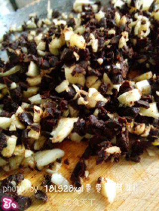 Just Look at It: Garlic Black Bean Spicy Sauce recipe