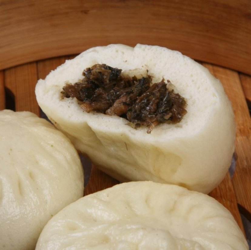 Pork Buns with Plum Dried Vegetable Sauce recipe