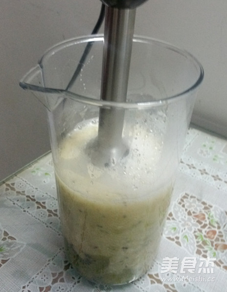 Kiwi Banana Juice recipe
