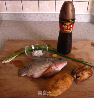 Pressure Cooker Recipe-oil-free Lotus Root Fish Soup (weight Loss and Beauty) recipe
