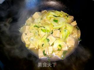 Frozen Tofu Stewed with Cabbage recipe