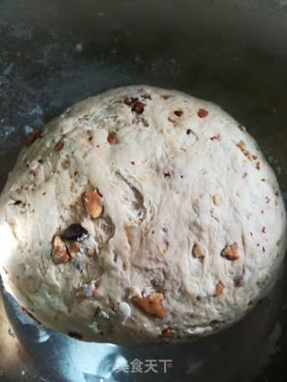 Red Date Walnut Bun recipe