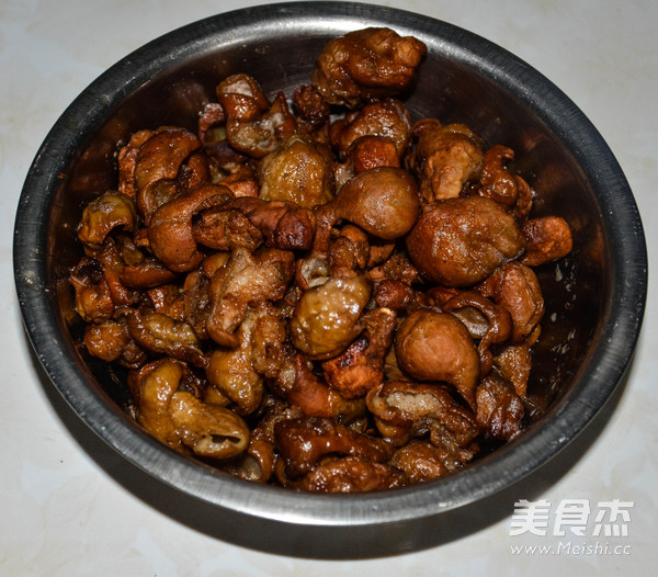 Mother's Multi-course Version of Dry Pot Fat Intestines recipe