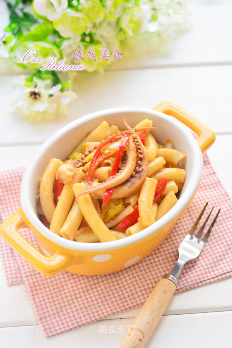 Pasta Strikes-hollow Noodles with Squid in Fish Sauce recipe