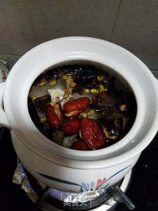 Ganoderma Lucidum Dendrobium Pot Old Hen recipe