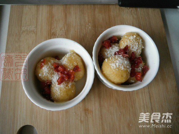 Coconut Cranberry Sweet Potato Balls recipe