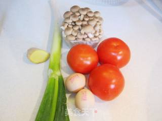 Scrambled Eggs with Shimeji Mushroom and Tomato recipe