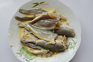 Salt and Pepper Small Yellow Croaker recipe