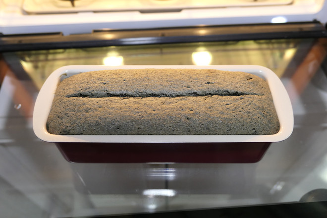 Black Sesame Pound Cake recipe