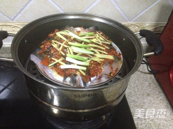 Chopped Pepper Fish Head recipe