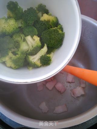 [hormel 18 is As Delicious As A Feast] Bacon and Broccoli recipe