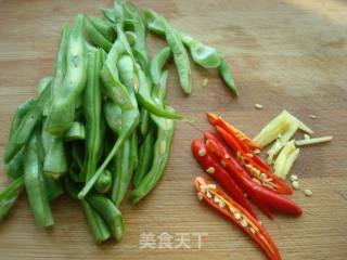 Stir-fried Pork with String Beans recipe