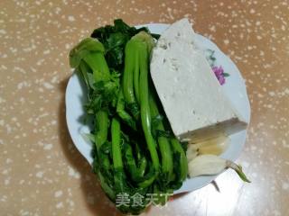 Stir-fried Tofu with Radish recipe