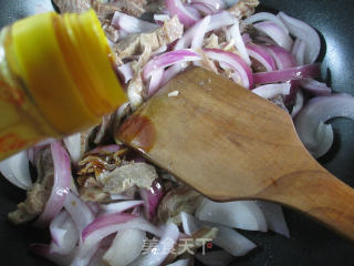 Beef with Onions recipe