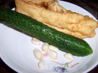 Refreshing Summer Side Dishes-spicy Fried Dough Sticks and Cucumber recipe