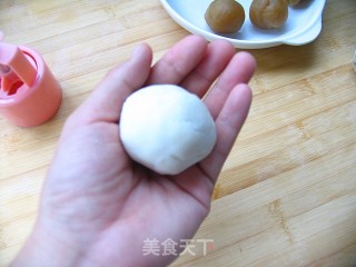 I Wish You All A Happy Mid-autumn Festival-corn and Horseshoe Snowy Mooncakes recipe