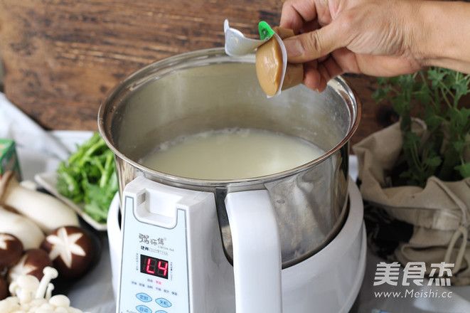 Soy Milk Mushroom Hot Pot recipe