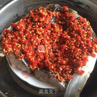 Chopped Pepper Fish Head recipe