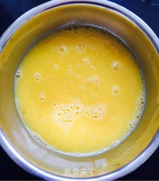 Scrambled Eggs with Tomatoes recipe