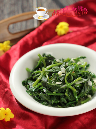 Stir-fried Tian Qiye with Garlic recipe