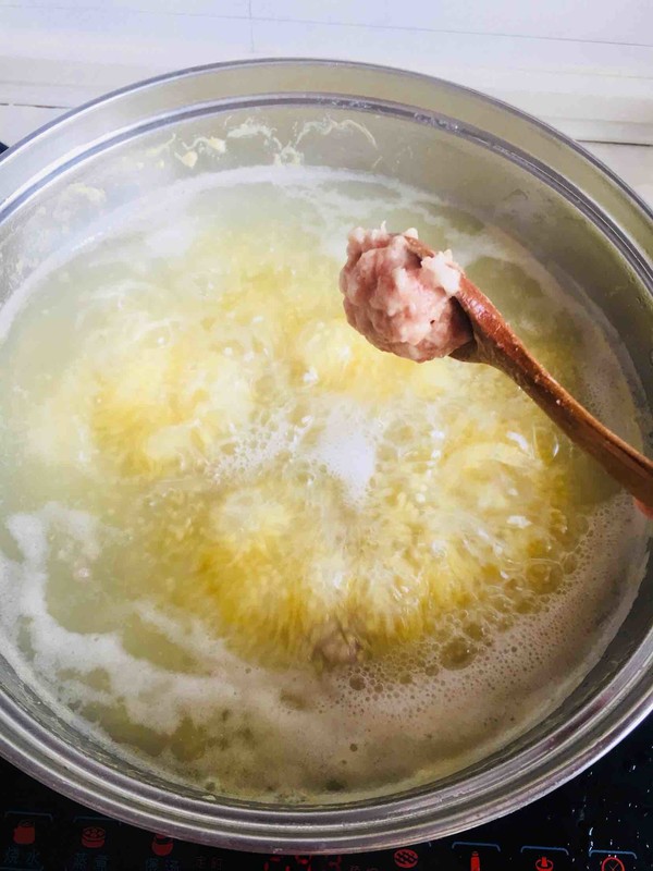 Millet Porridge Boiled Meatballs recipe