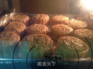 Five Kernel Moon Cakes recipe