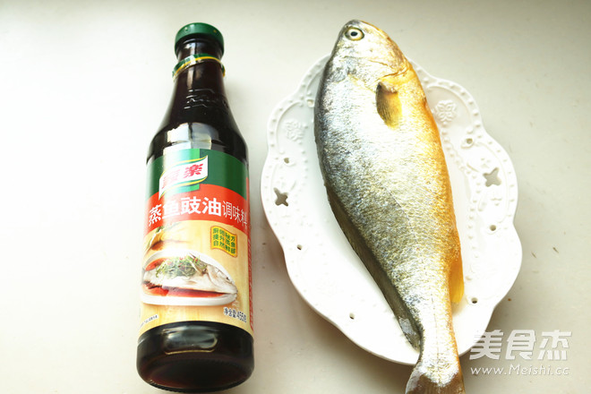 Steamed Yellow Croaker recipe