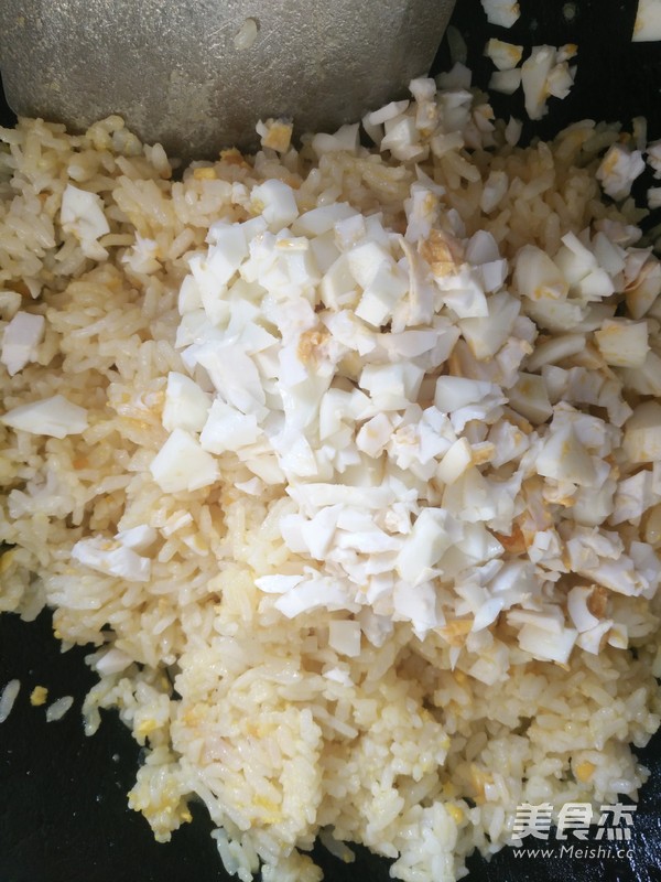 Fried Rice with Two Eggs recipe