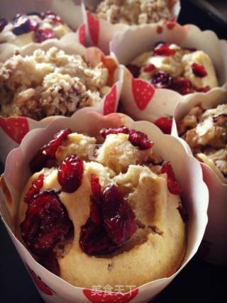 Banana Walnut·banana Cranberry Muffin recipe