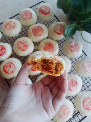 Su-style Meat Floss Moon Cakes recipe