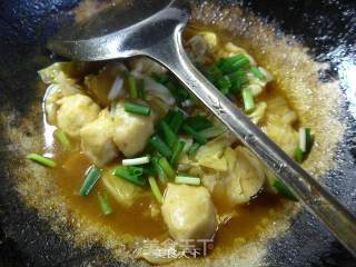 Curry Cuttlefish Balls and Cabbage recipe