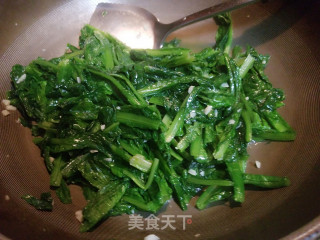 Stir-fried Mark Vegetables with Garlic recipe