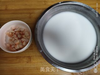 Shrimp Rice Noodles recipe
