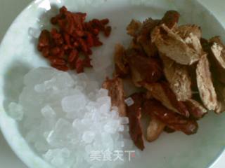 Tremella Porridge with Rock Sugar, Red Dates and Wolfberry recipe