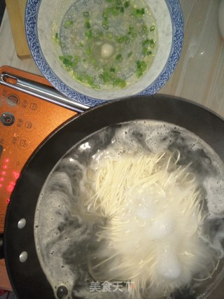 Egg Noodles in Clear Soup recipe