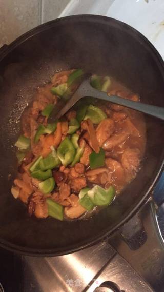 Stir-fried Chicken with Mushrooms recipe