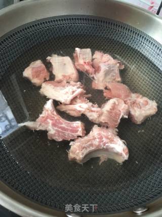 Stewed Pork Ribs with Corn Lotus Root recipe
