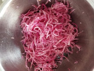 Steamed Radish in The Heart recipe