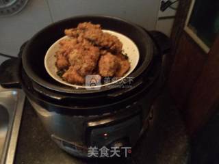 Steamed Rice Noodle Pork with Mei Cai recipe