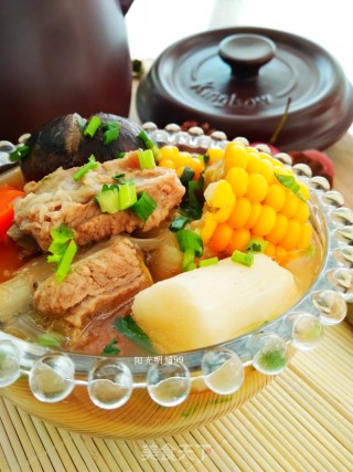 Kunbo Casserole Stewed Mushroom Pork Rib Soup recipe