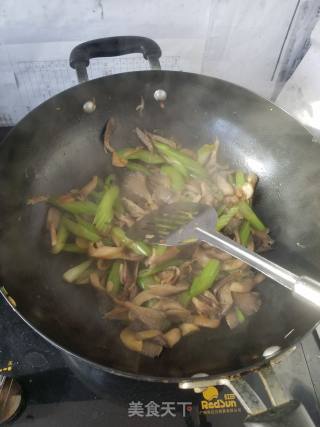 Grilled Celery with Oyster Mushrooms recipe